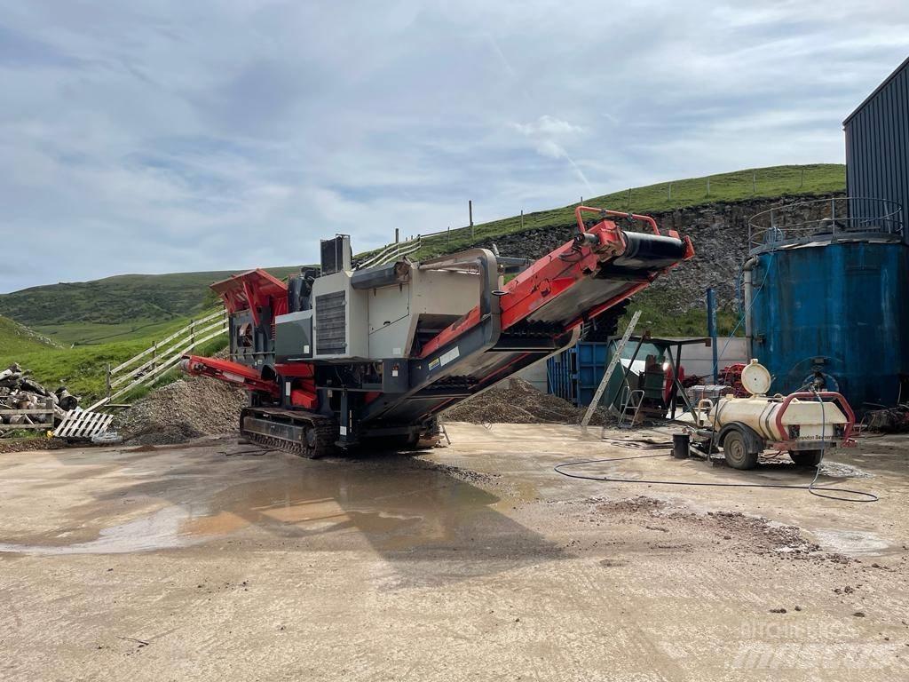 Sandvik QI340 이동식 분쇄기