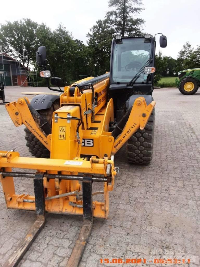 JCB 540-140 텔러 핸들러