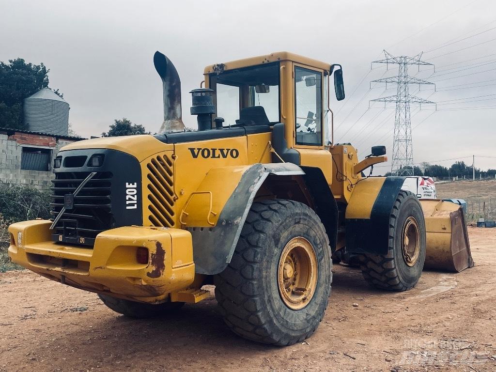 Volvo L120E  휠로우더