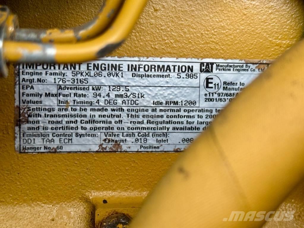 CAT CS 583 E 싱글 드럼 롤러