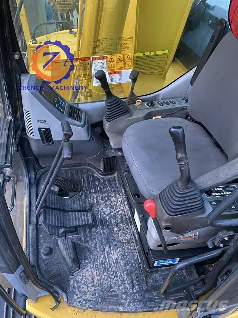 Komatsu PC 128 US 중형굴삭기 7톤-28톤