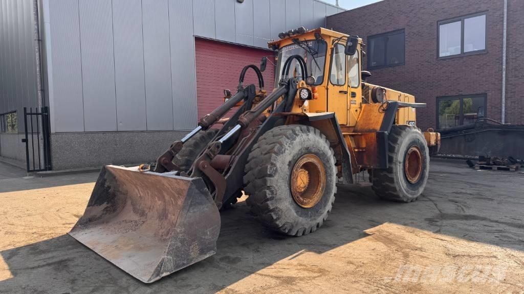 Volvo L 120  휠로우더