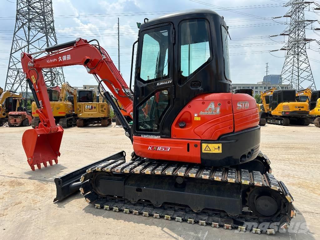 Kubota KX163 소형 굴삭기 7톤 미만