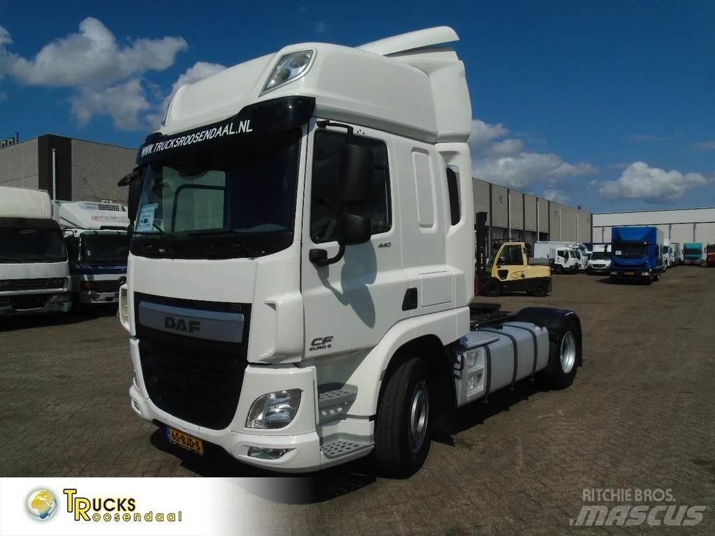 DAF CF 440 + EURO 6 트랙터 유닛
