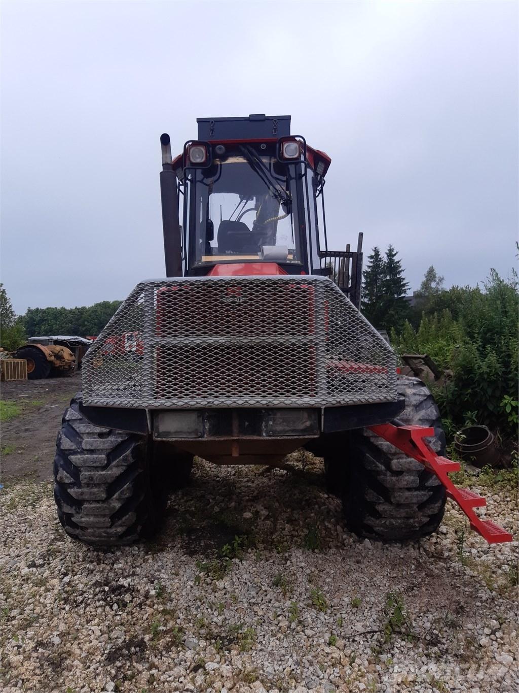Komatsu 860.4 원목 포워더