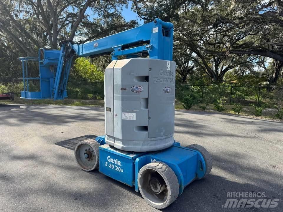 Genie Z 30/20 N 관절형 전동이동 리프트