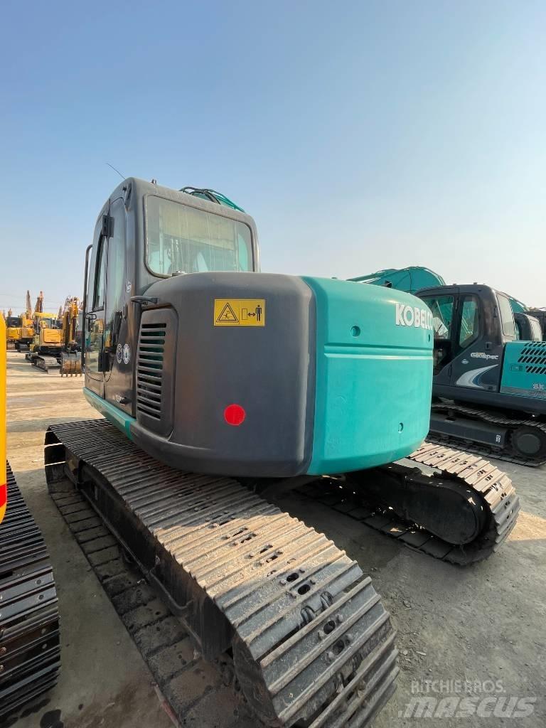 Kobelco SK 135 대형 굴삭기 29톤 이상