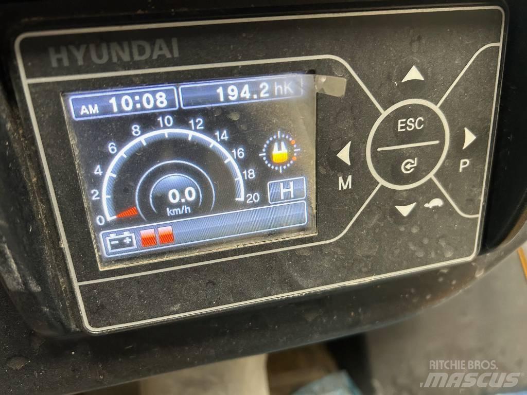 Hyundai Genuine 전동 지게차