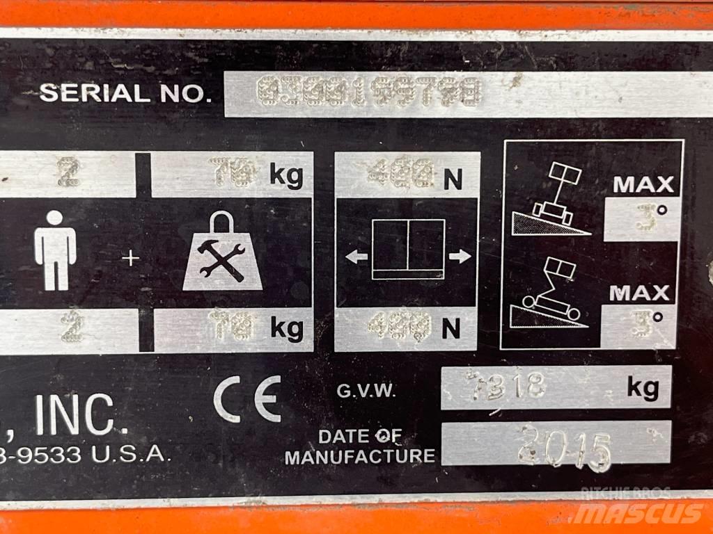 JLG M 600 JP 관절형 전동이동 리프트