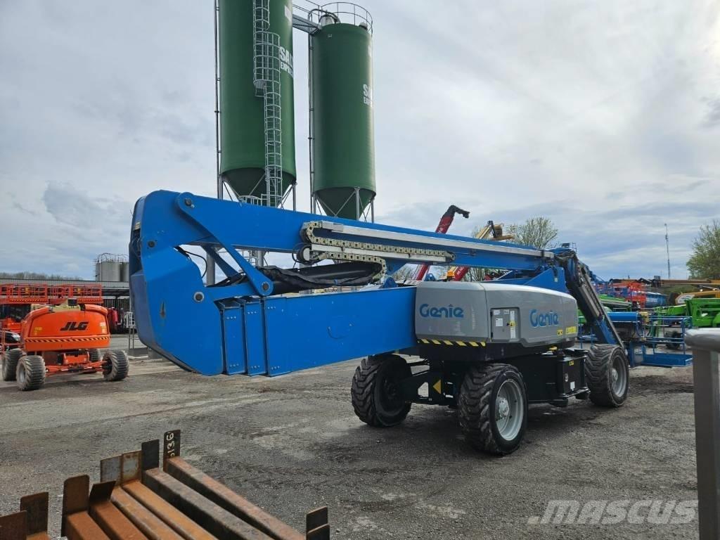 Genie ZX 135/70 관절형 전동이동 리프트