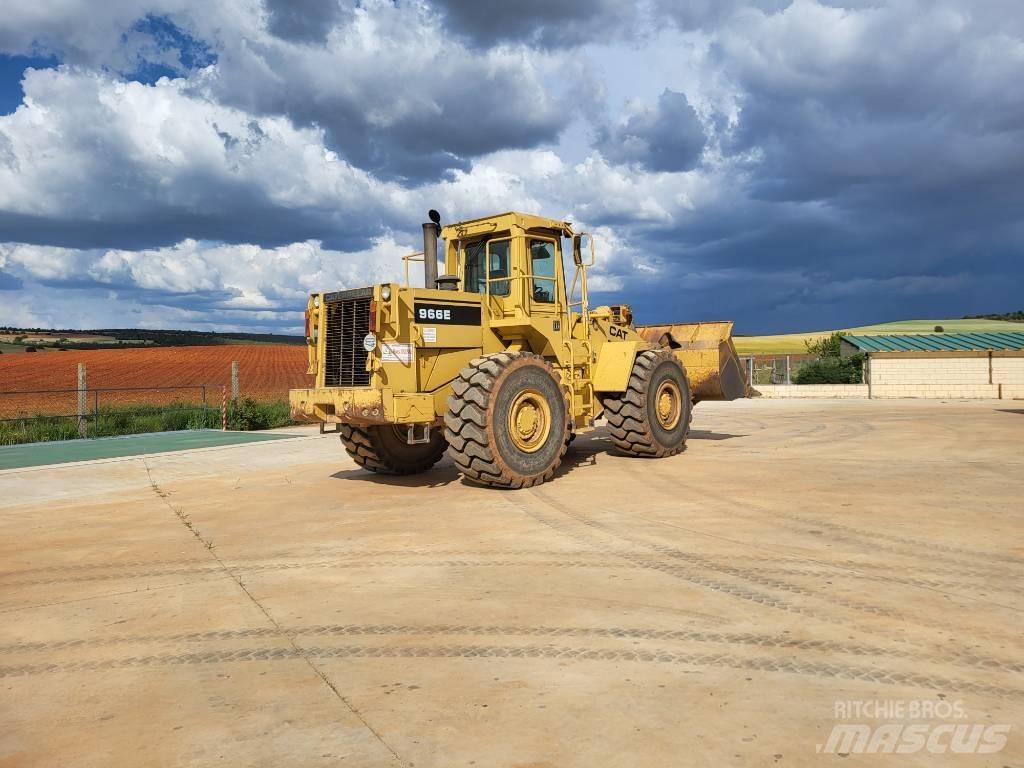 CAT 966E  휠로우더