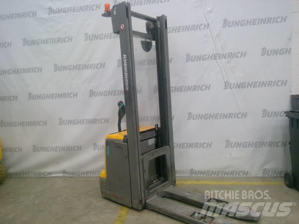 Jungheinrich EJC 220 포크리프트