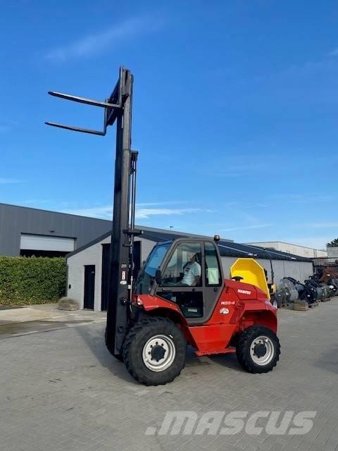 Manitou M 30.4 험지용 트럭