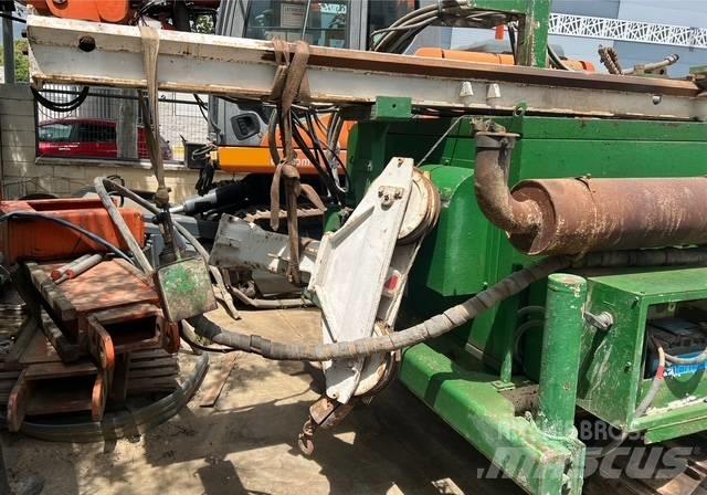 Boart Longyear DB520 광산 장비