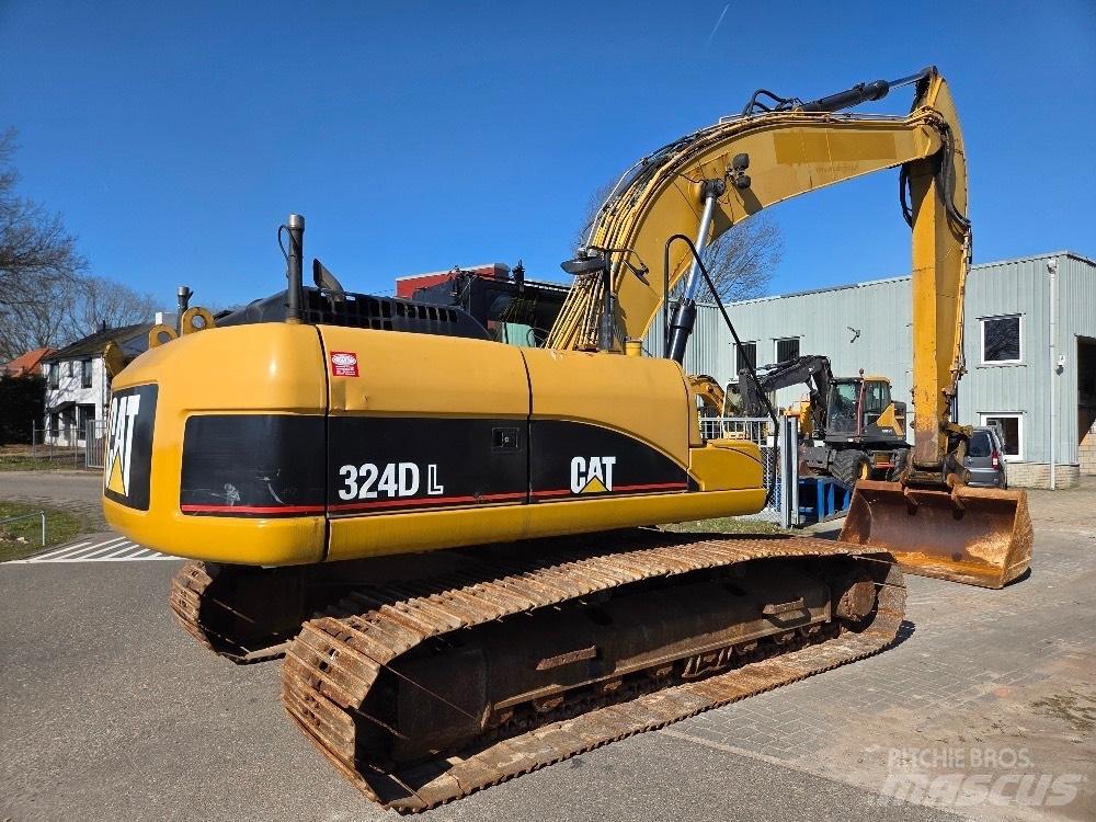 CAT 324DL 대형 굴삭기 29톤 이상
