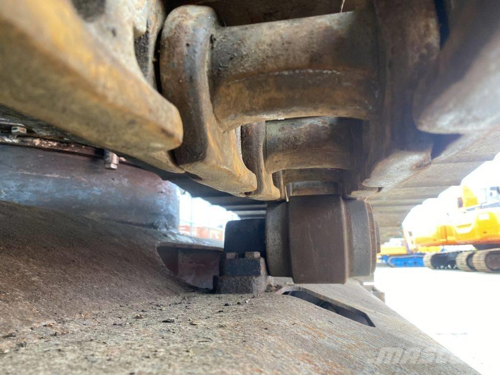 Hitachi EX 150 LC 대형 굴삭기 29톤 이상