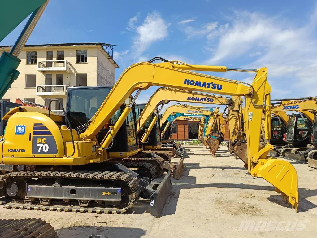 Komatsu PC 70 중형굴삭기 7톤-28톤