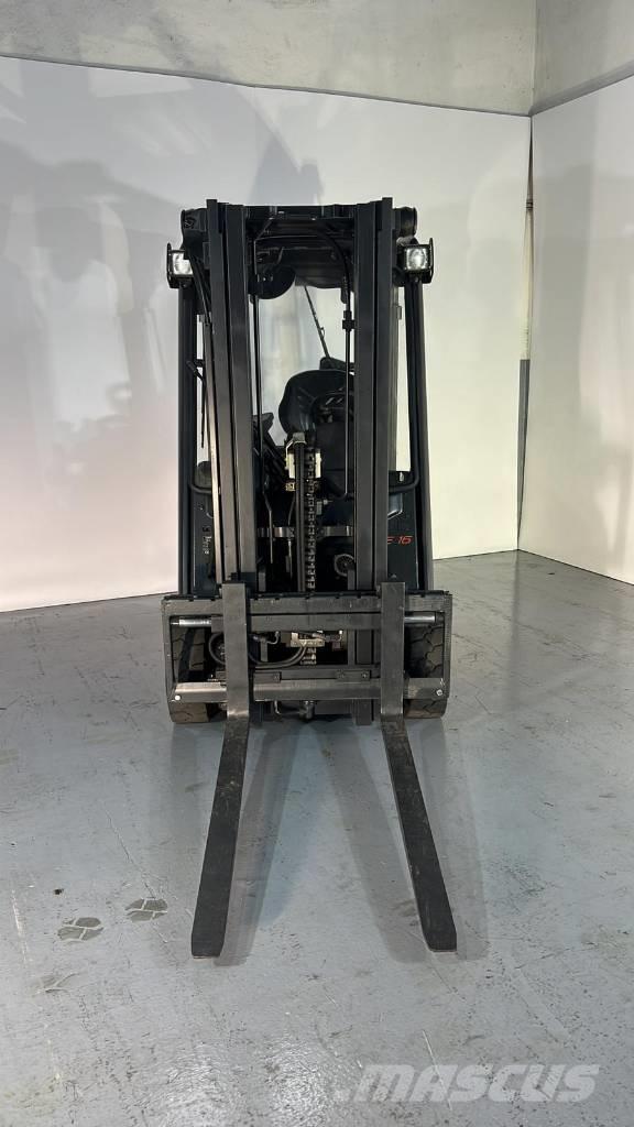 Linde E 16 L 전동 지게차