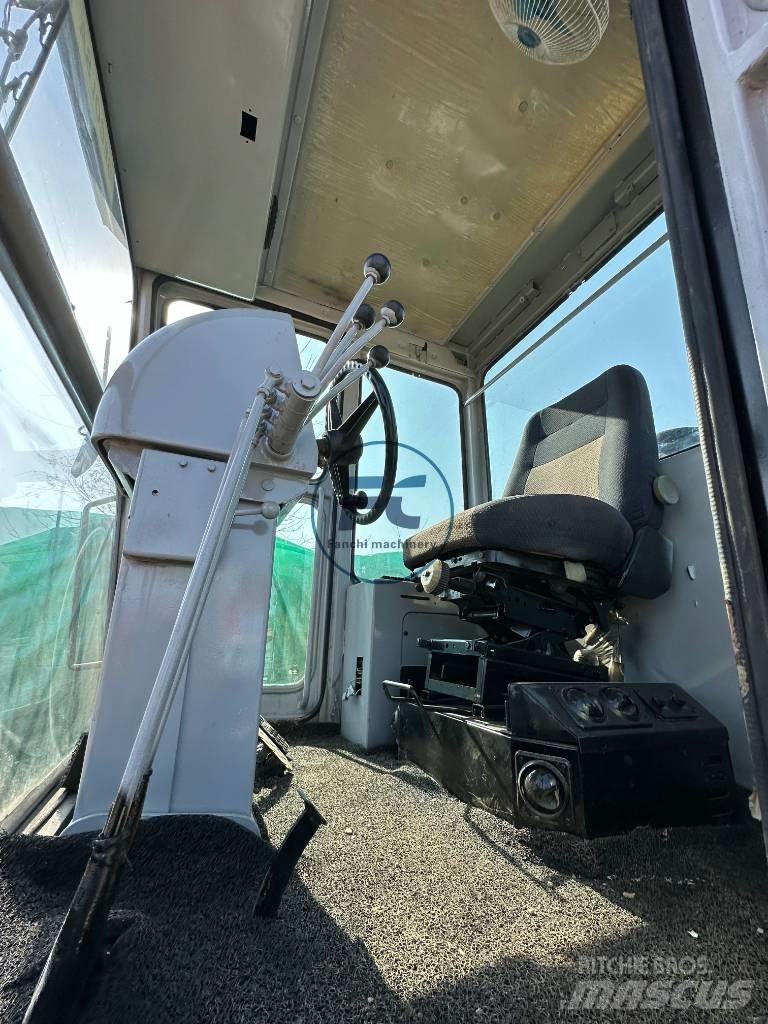 CAT 120 K 그레이더