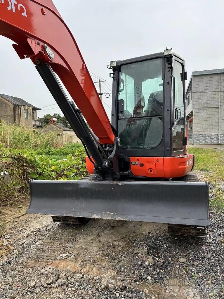 Kubota KX 163 소형 굴삭기 7톤 미만