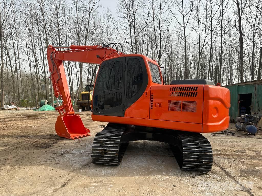 Doosan DX140 대형 굴삭기 29톤 이상