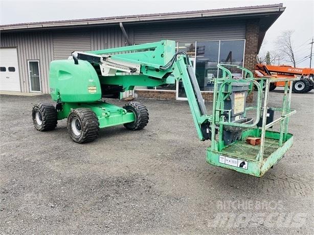 JLG 450 AJ 관절형 전동이동 리프트