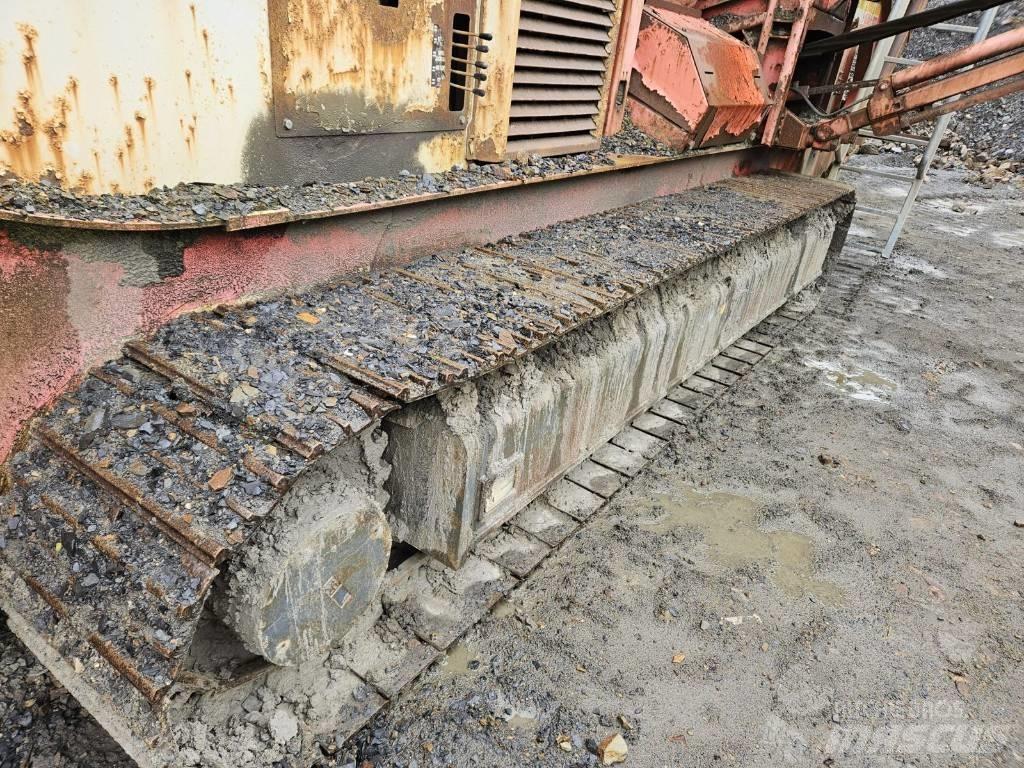 Sandvik QA 440 이동식 선별기