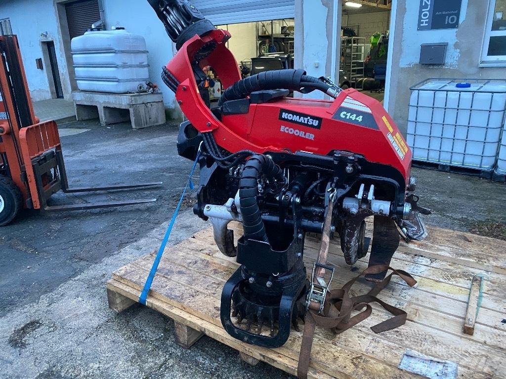 Komatsu C 144 가지치기 장비