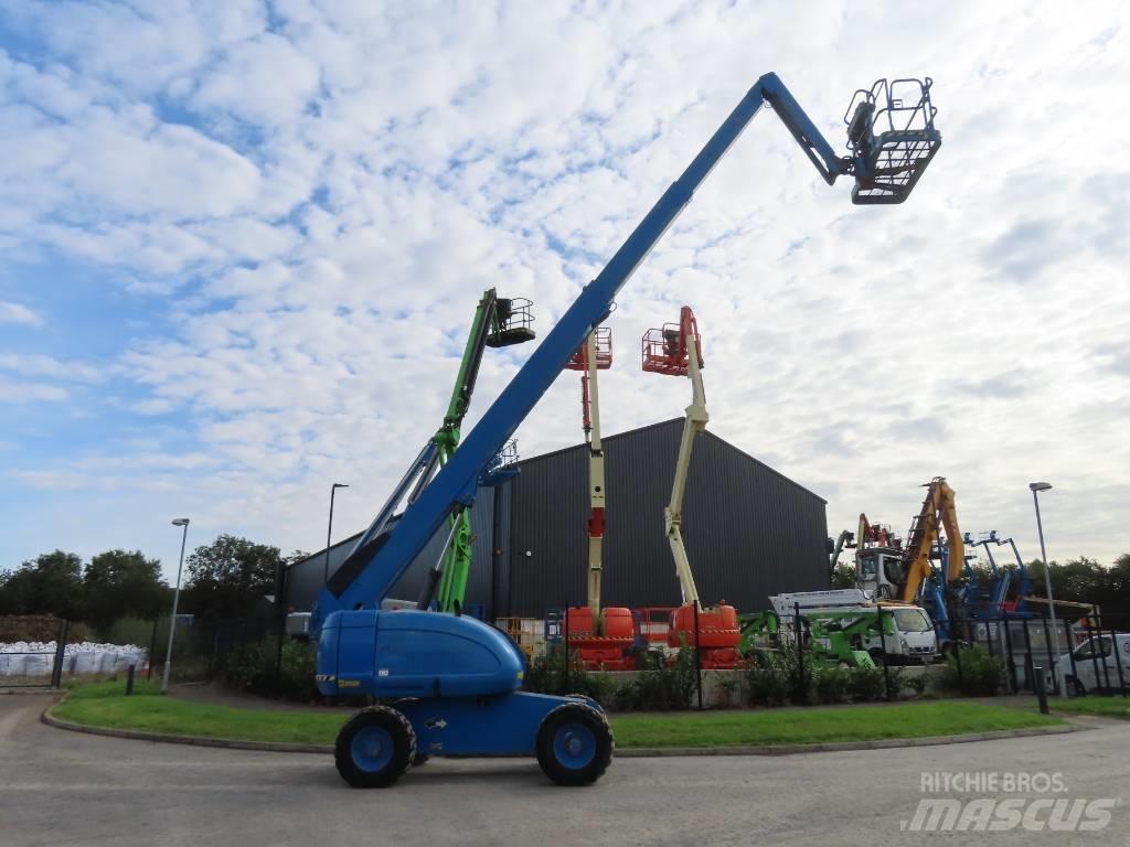 JLG 660 SJ 견인식 전동이동 리프트