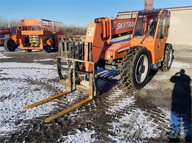 SkyTrak 8042 텔러 핸들러