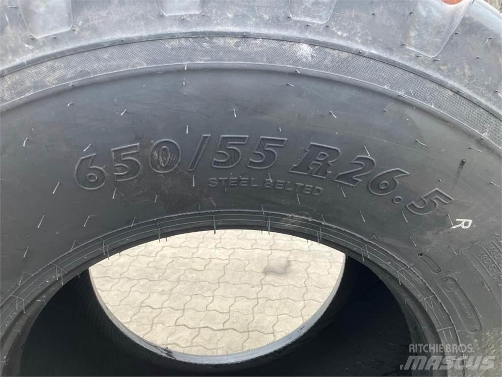 BKT 650/55R26,5 타이어, 휠 및 림