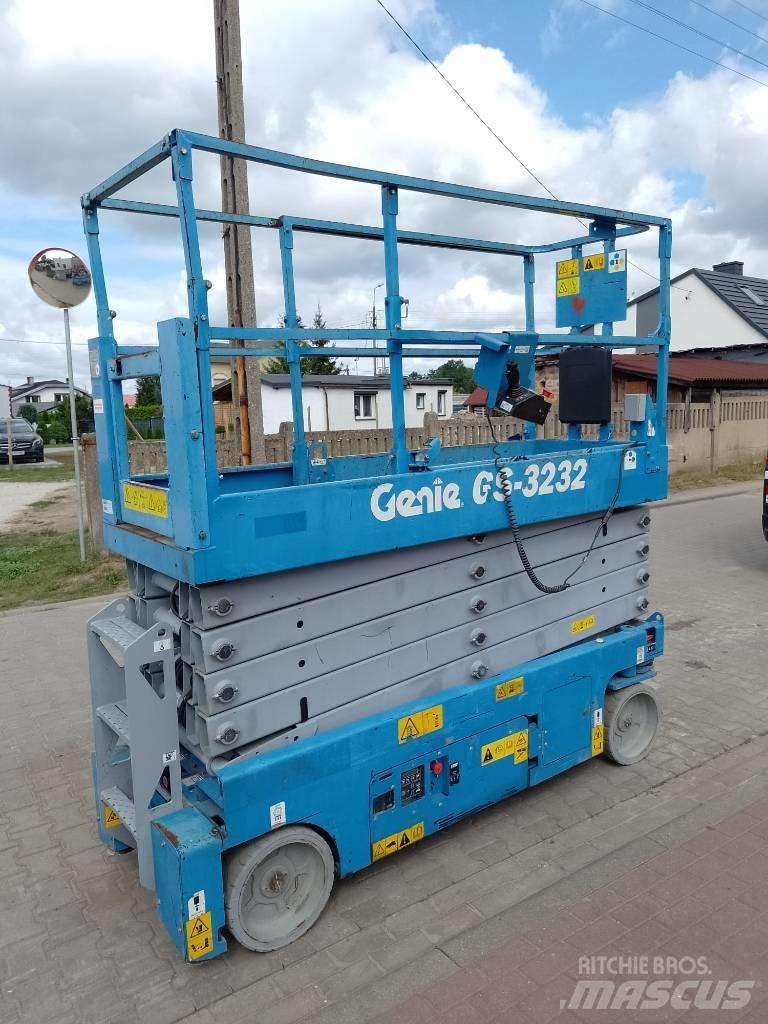 Genie GS 3232 가위형 리프트