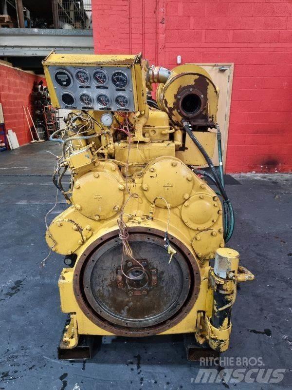 CAT D353E 엔진