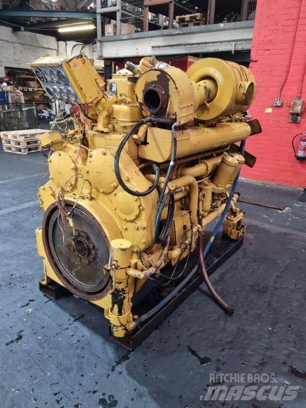 CAT D353E 엔진