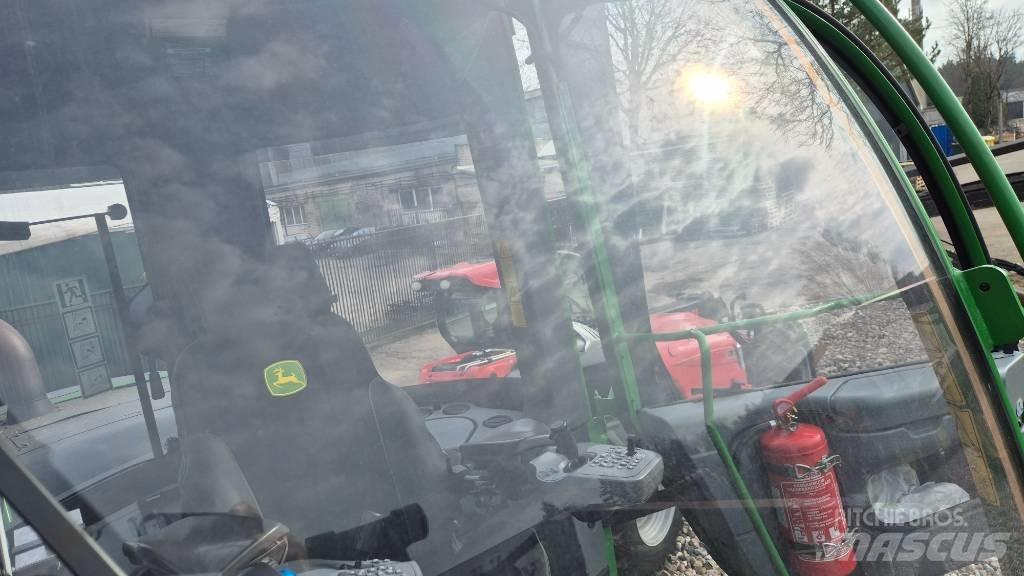 John Deere 1170 G 원목 하베스터