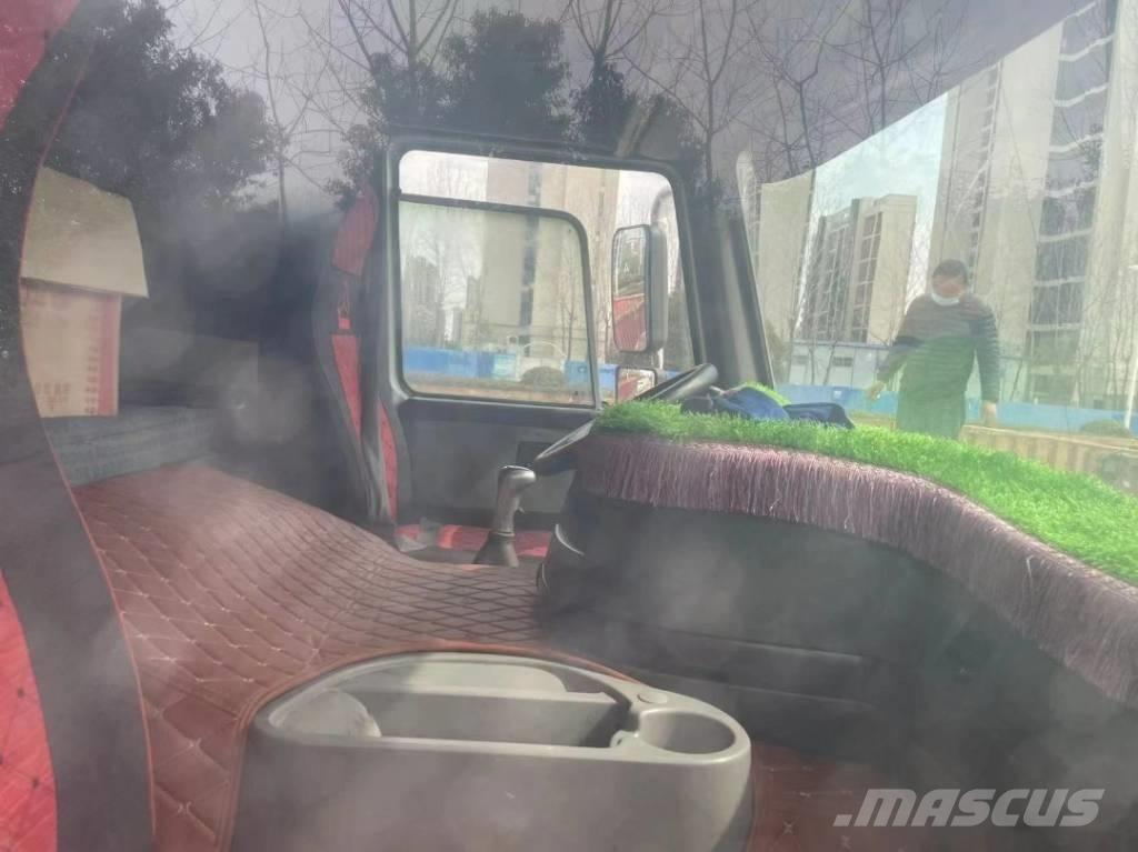 Howo 371 8x4 덤프 트럭