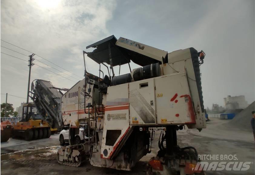 Wirtgen W2000 아스팔트 콜드 밀링 기계