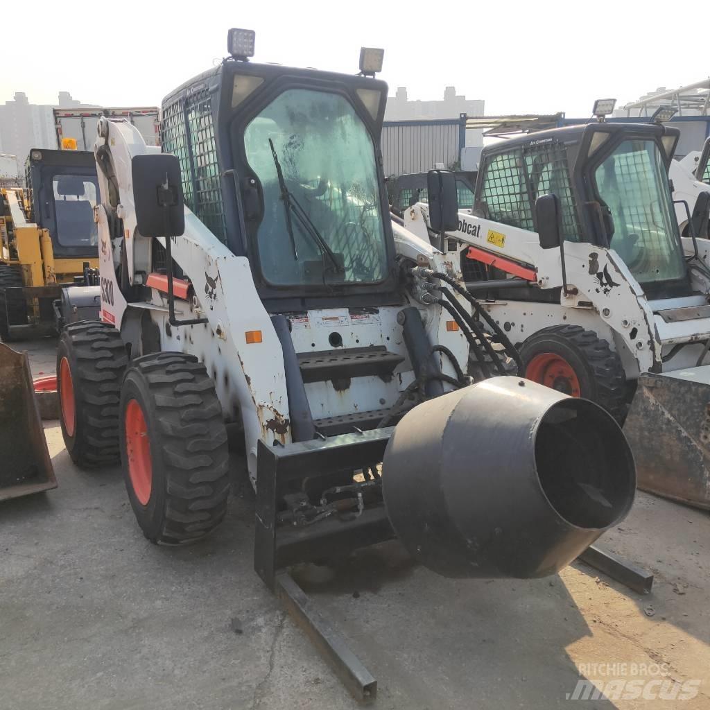 Bobcat S300  스키드로더