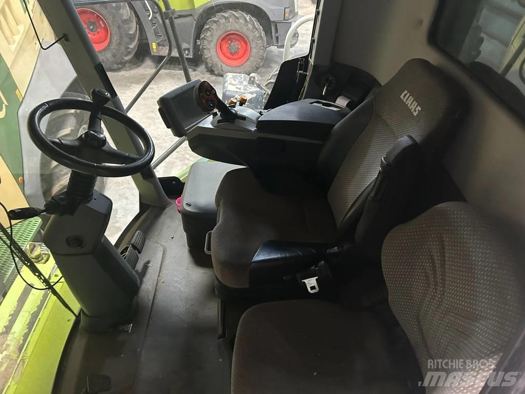 CLAAS Lexion 750 콤바인 수확기