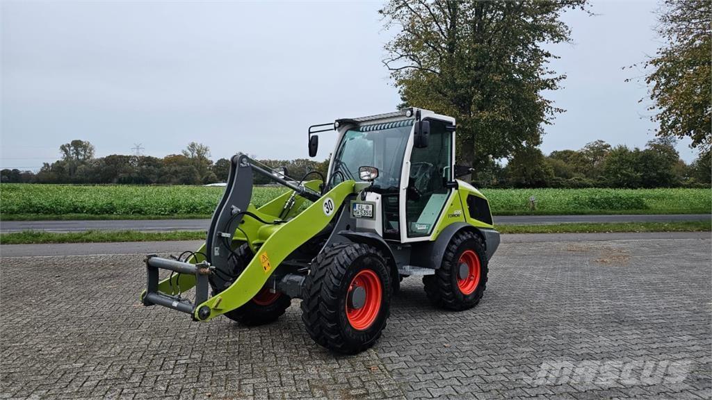 CLAAS Torion 535  휠로우더