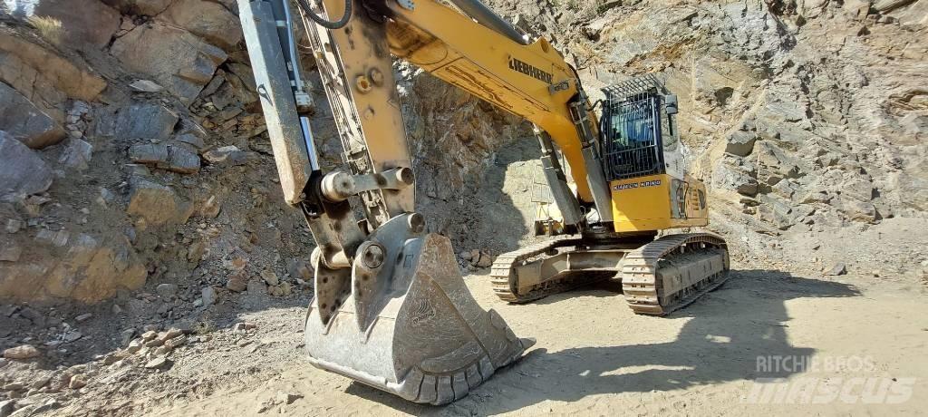 Liebherr R 956 HD 대형 굴삭기 29톤 이상