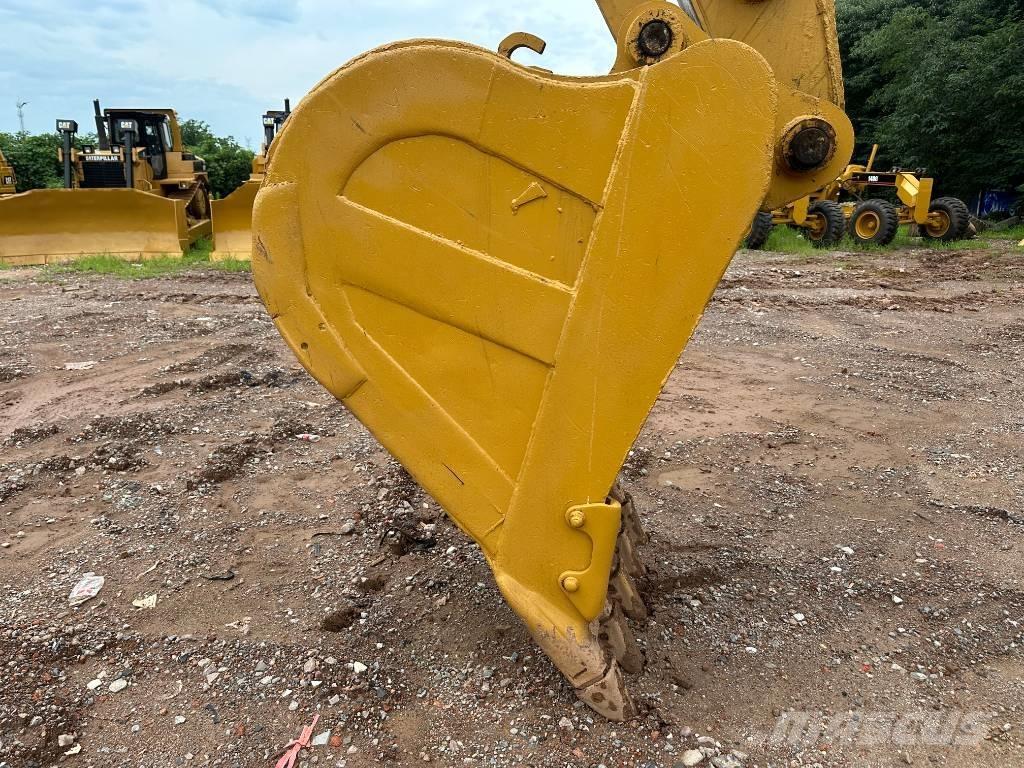 CAT 330C 대형 굴삭기 29톤 이상