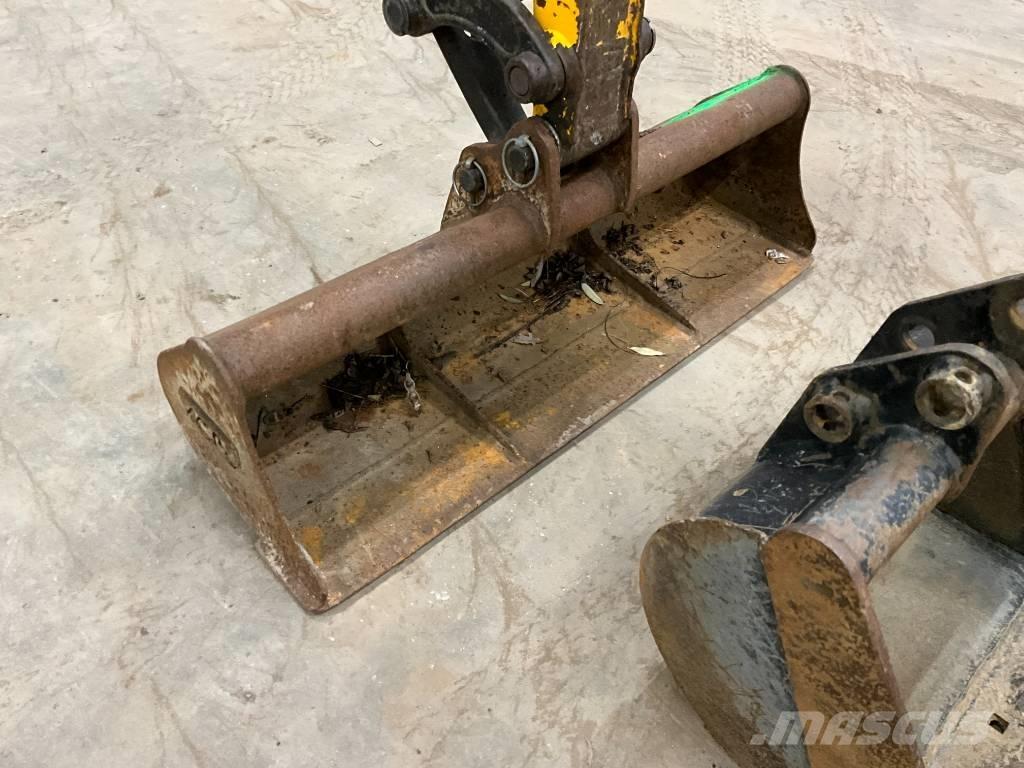 JCB 8008 소형 굴삭기 7톤 미만