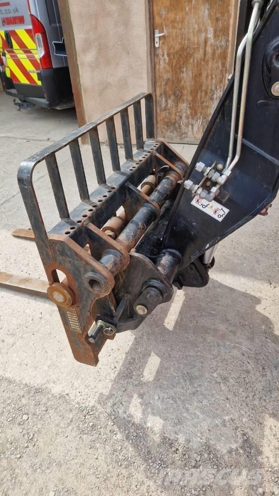 Manitou MT 1440 텔러 핸들러