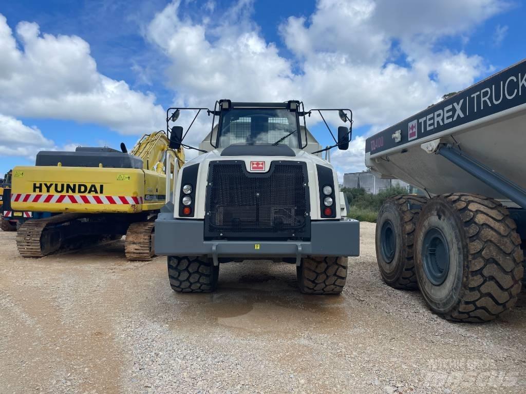 Terex TA 300 연결식 홀러