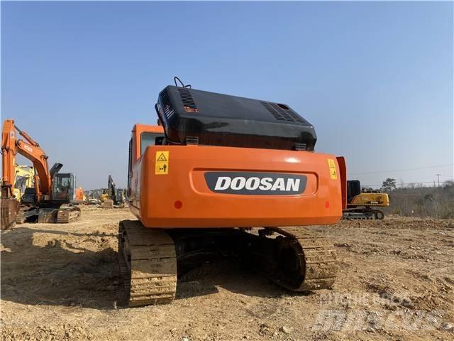 Doosan DH 300 대형 굴삭기 29톤 이상