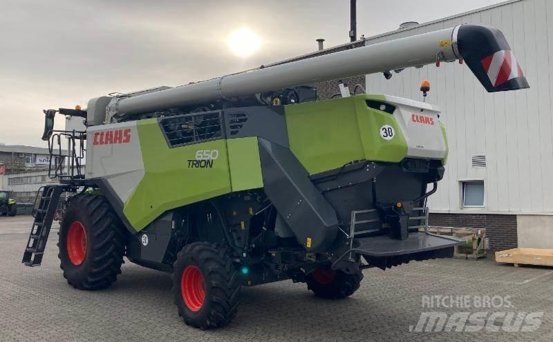 CLAAS TRION 650 콤바인 수확기