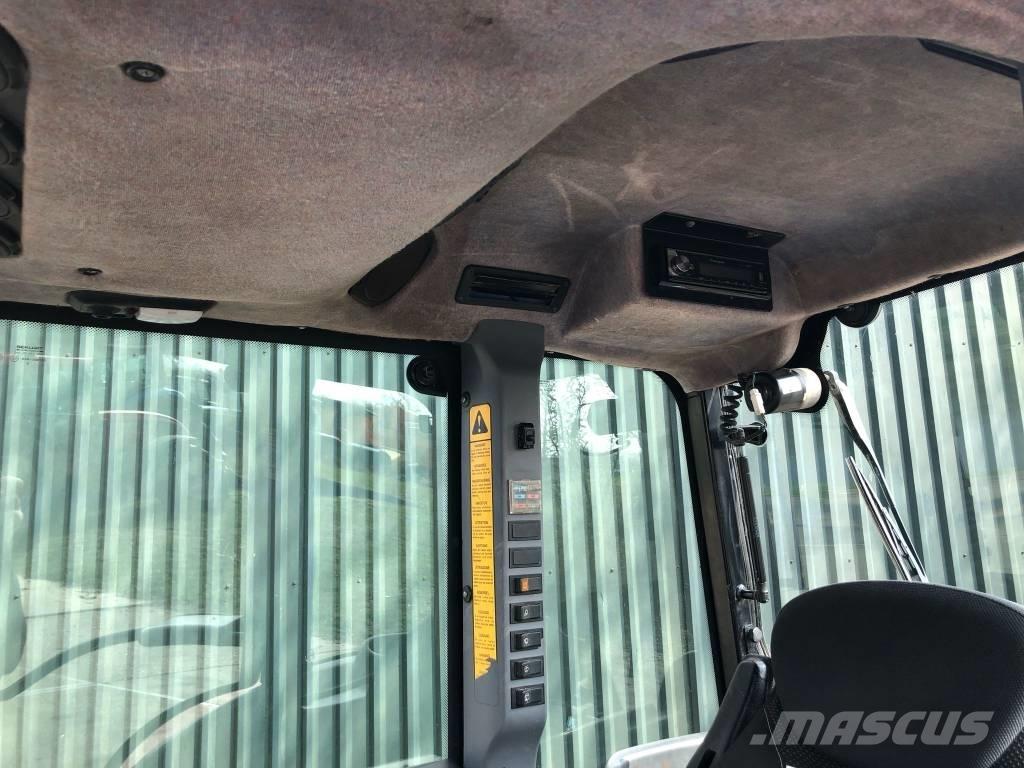 New Holland TN 75 N 트랙터