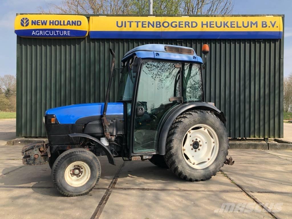 New Holland TN 75 N 트랙터