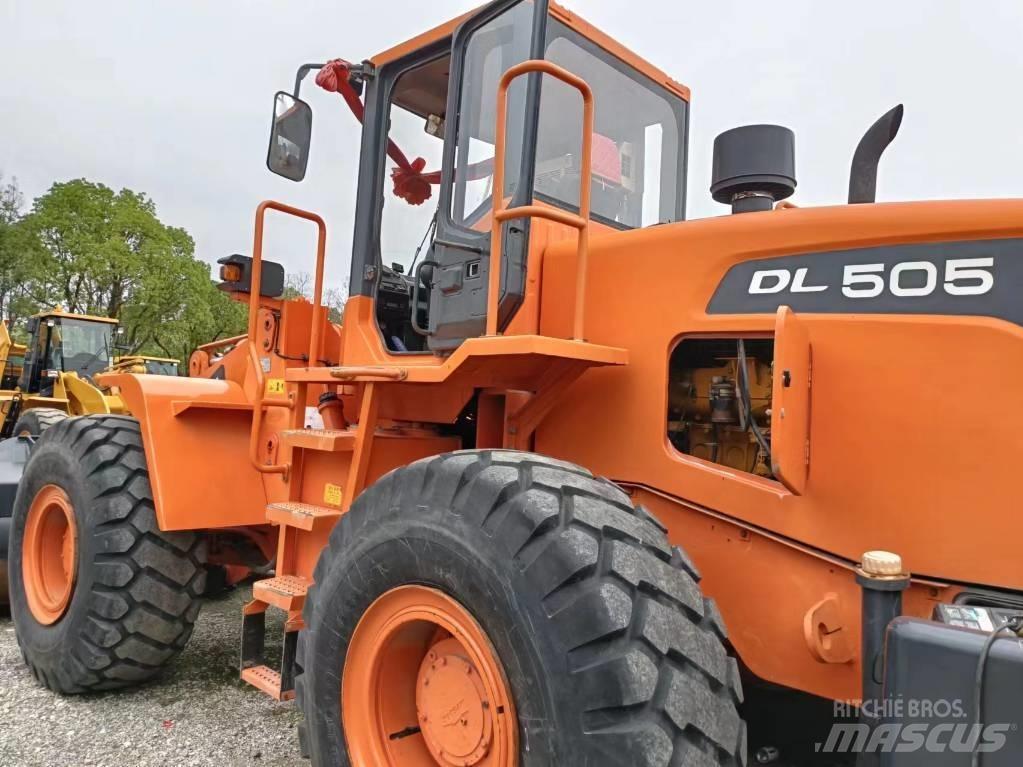 Doosan DL505  휠로우더